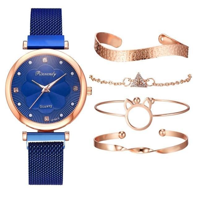 Fashion 5pcs Set Women Watches Luxury Magnet Buckle Flower Rhinestone Watch Ladies Quartz Wrist Watch Bracelet Set Reloj Mujer